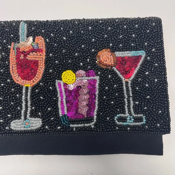 ⭐️ SOLD OUT ⭐️ Cocktail Beaded Bag NWT TikTok Instagram Viral - Picture 7 of 12